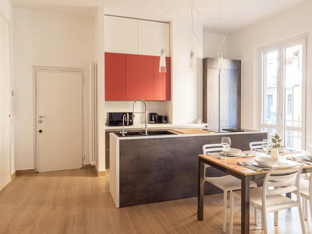 The Best Rent - Beautiful Two-Bedroom Apartment Close To Cinque Giornate Square Milan