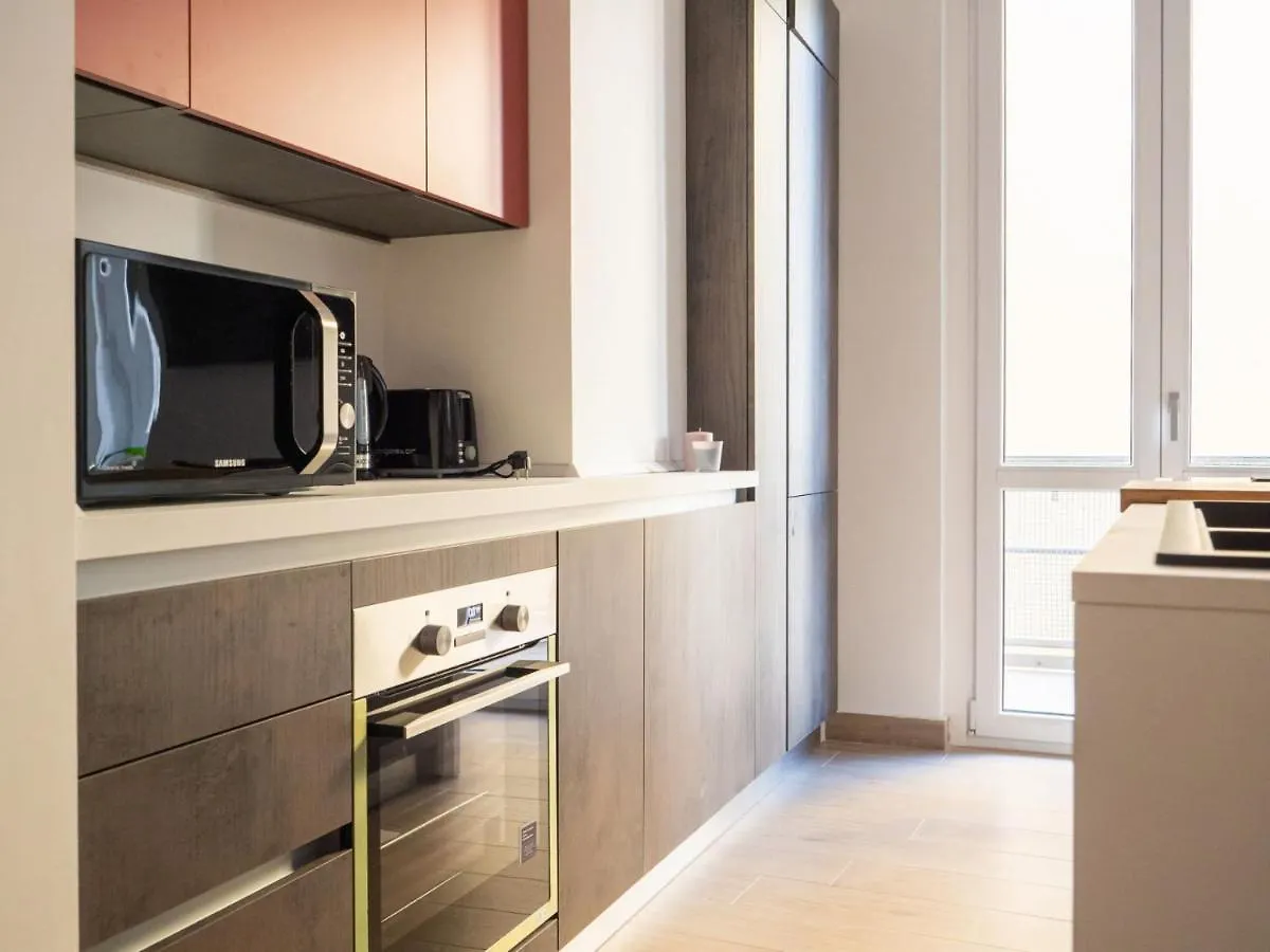 The Best Rent - Beautiful Two-Bedroom Apartment Close To Cinque Giornate Square Milan 0*,